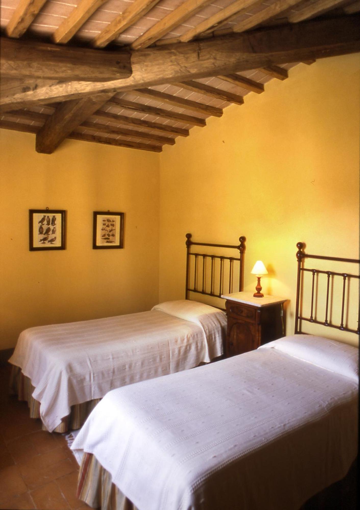 Agriturismo Fattoria Santa Vittoria Pozzo  Extérieur photo