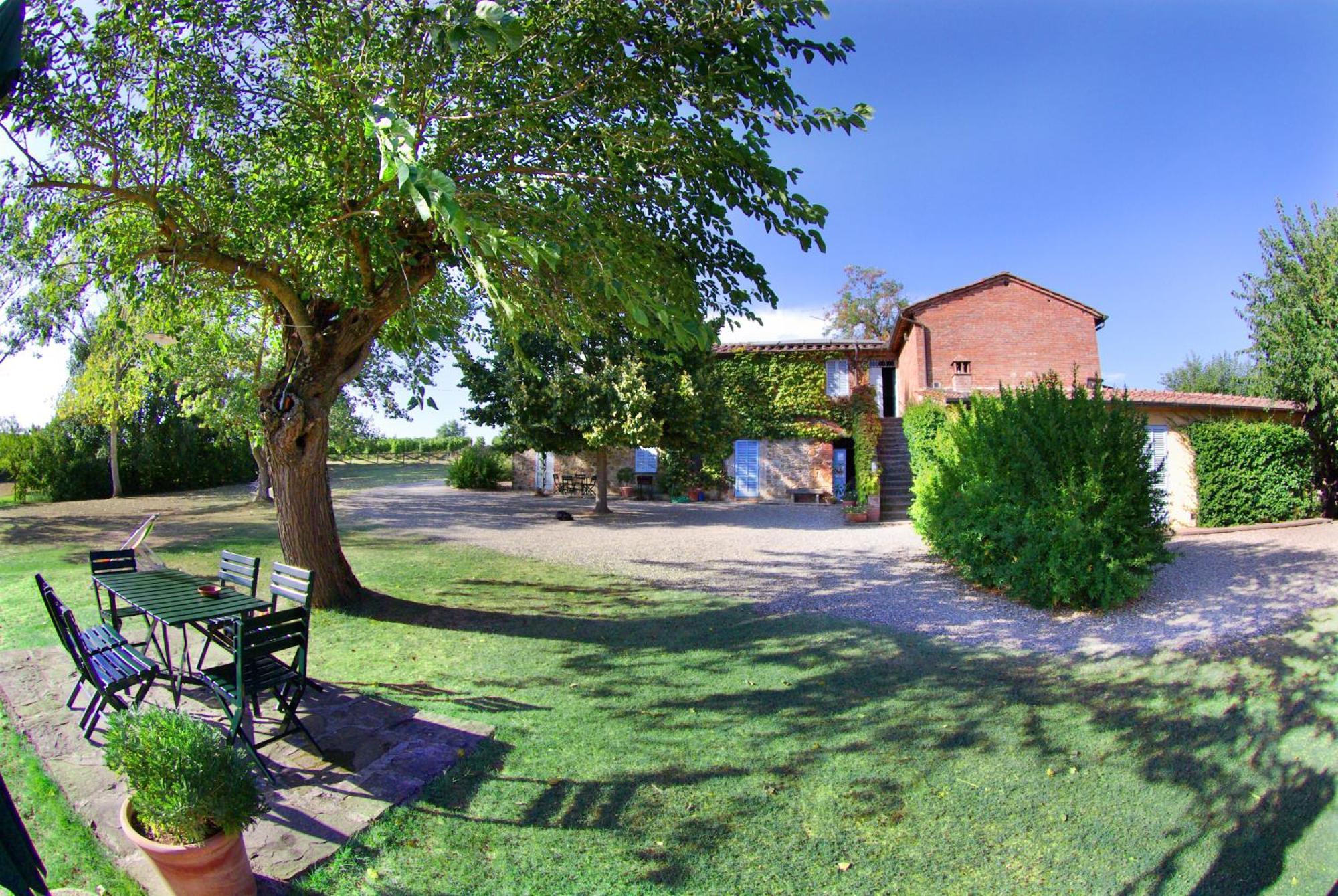 Agriturismo Fattoria Santa Vittoria Pozzo  Extérieur photo